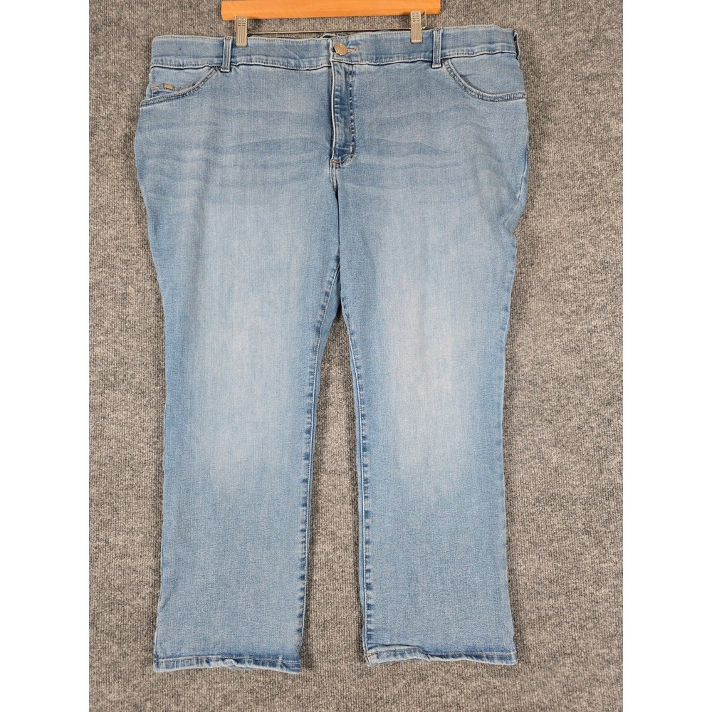 Lee Womens 26W Petite Straight Leg Mid Rise Flex Motion Jeans Light Wash